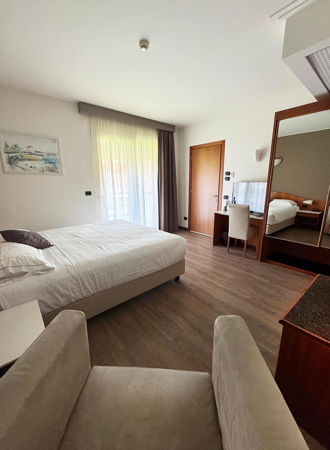 Hotel Villa Letizia Bardolino Camera foto
