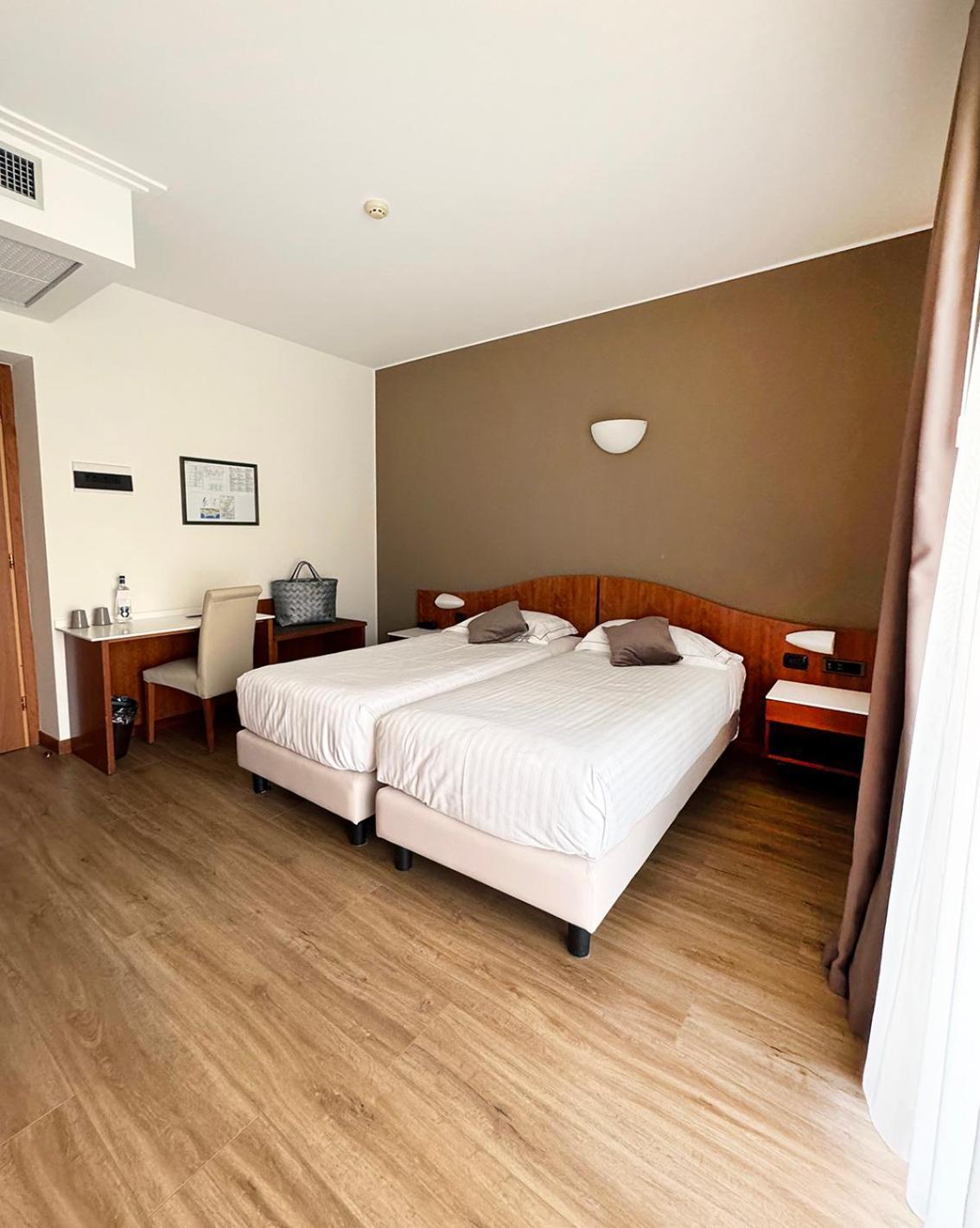 Hotel Villa Letizia Bardolino Camera foto
